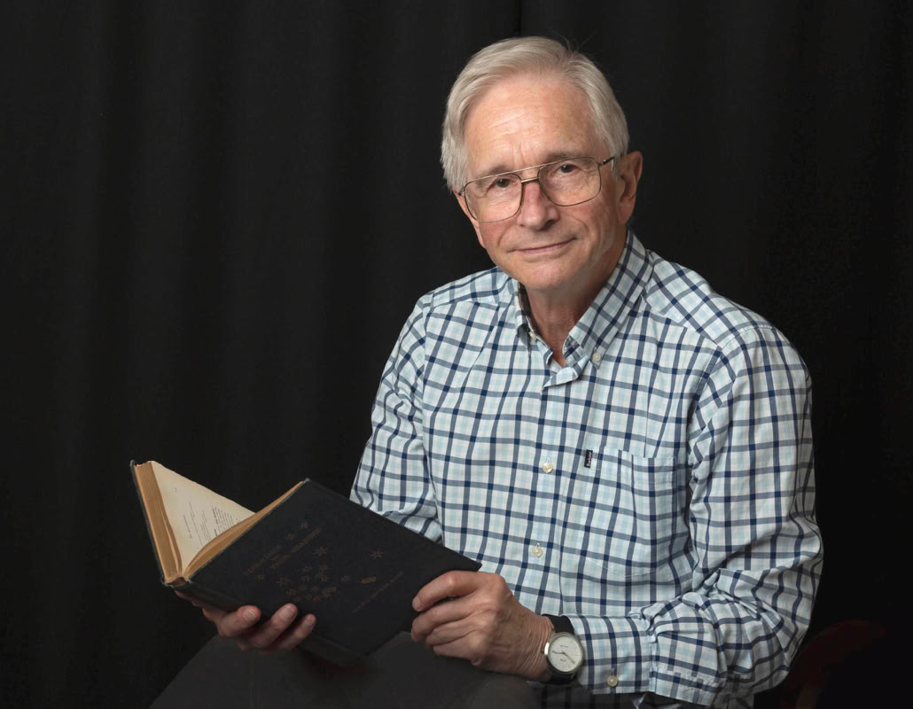 Ian Ridpath studio portrait